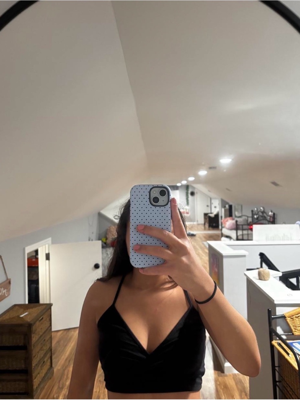 Forever 21 Cropped V-line Tank Top